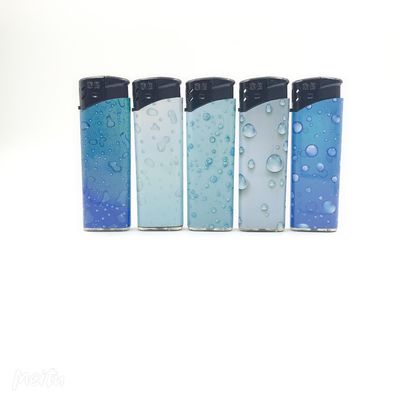Maßgeschneiderte Produktion von ISO9994-zertifizierten Feuerzeugen mit großen Verkaufszahlen und Flint