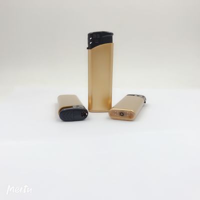 Maßgeschneiderte Produktion von ISO9994-zertifizierten Feuerzeugen mit großen Verkaufszahlen und Flint