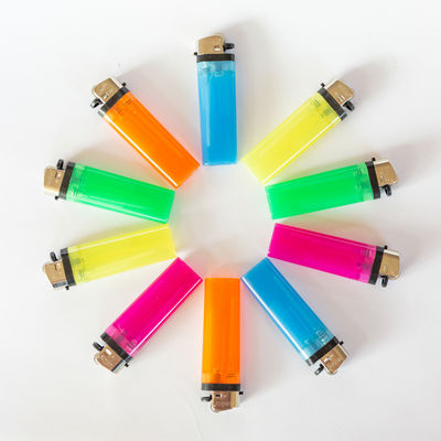 Einweg-Plastik-Flintleuchter mit 5 Farben und 8,0*2,37*1,18 cm