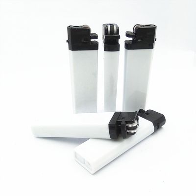 Kundenspezifische Dongyi Popular Plastik Flint Wheel Gas Zigarettenanzünder mit 80mm Länge