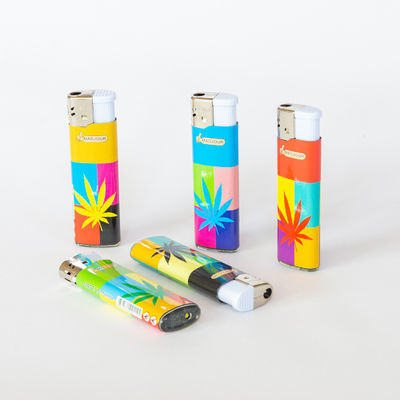 Anforderung auf individuelle Basis Fünf Farben Etikett Design Gasleuchter für Zigaretten Nickel Windkappe