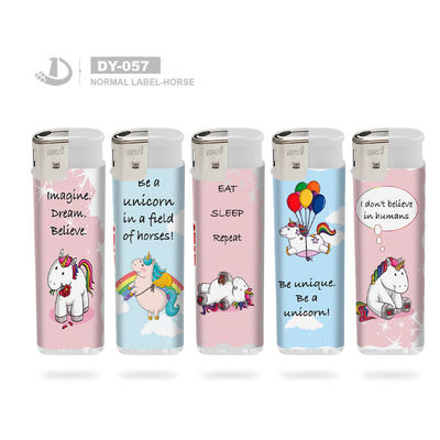 Werbung Zigaretten Rauchen Geschenk Einweg-Lighter Fünf Farben 8,0*2,5*1,0cm Einfach