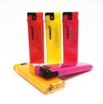 Elektronischer Fackelleuchter mit benutzerdefiniertem Design und gedrucktem Logo Winddichtes Strahlfeuer