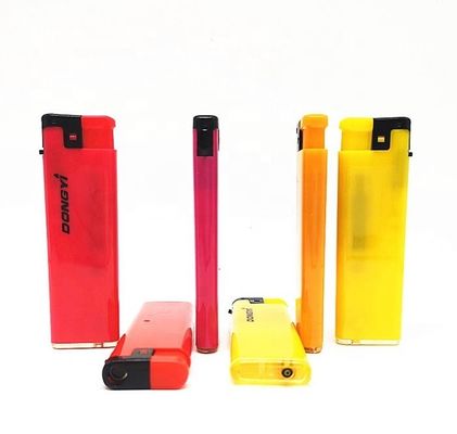 Elektronischer Fackelleuchter mit benutzerdefiniertem Design und gedrucktem Logo Winddichtes Strahlfeuer