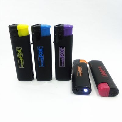 Customisierte klassische Einweg-Zigarette mit LED-Licht Dy-F003