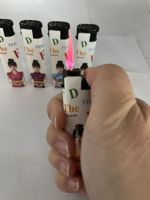 Donyi DY-F028 Plastik-Raucher-Butan-Etiketten-Zünder mit und billigstem Modell NO. DY-F028
