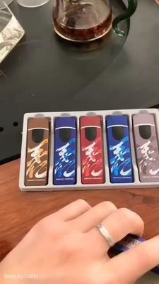 USB-Zigarettenanzünder aus Kunststoff DY-USB001 USB-Wiederaufladungszünder