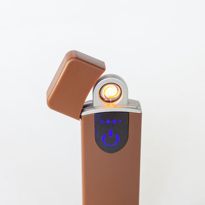 USB-Wiederaufladbare Zigaretteneinrichtung Unser USB-Winddichtes Zigarettenanzüchter aus Kunststoff